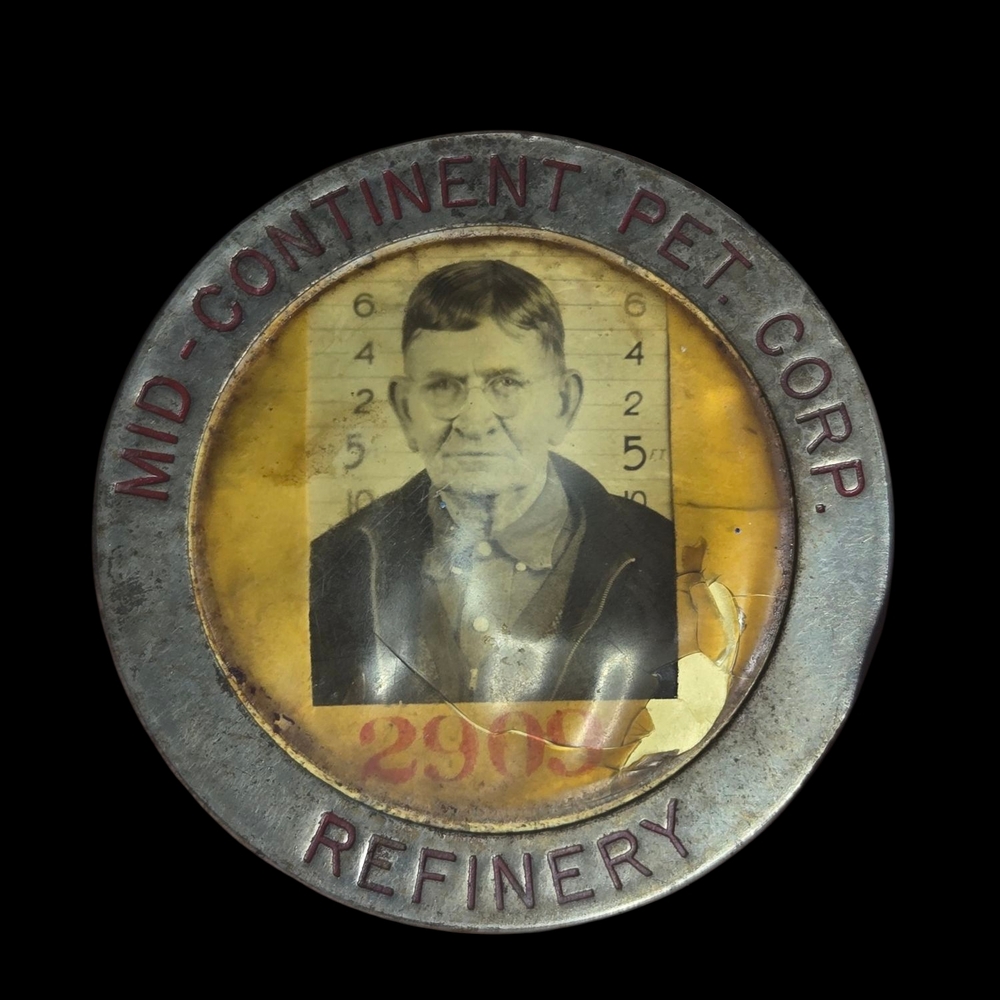 Vintage Mid-Continent Pet Corp Refinery Badge